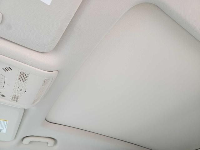 2025 Cadillac XT6 Vehicle Photo in HOUSTON, TX 77079