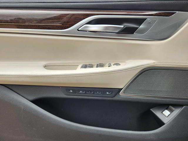 2022 BMW 750i xDrive Vehicle Photo in PLANO, TX 75024