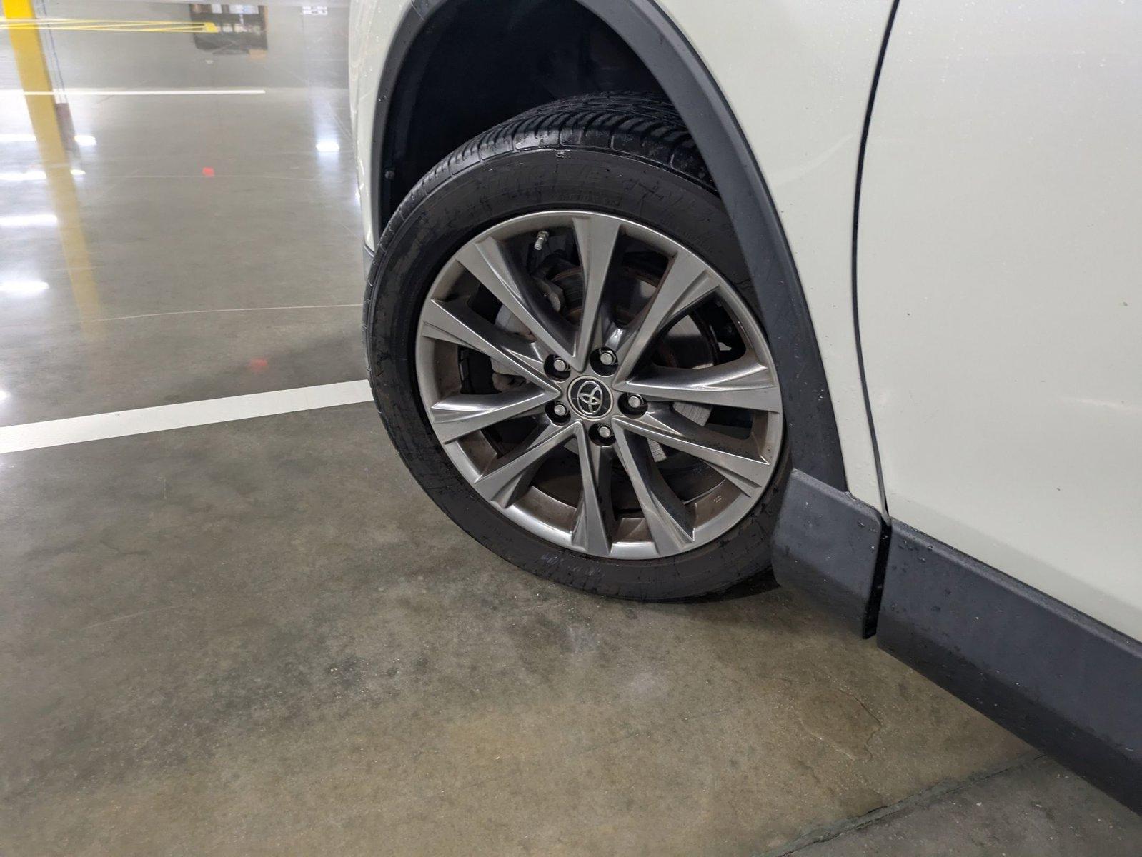 2018 Toyota RAV4 Vehicle Photo in Winter Park, FL 32792
