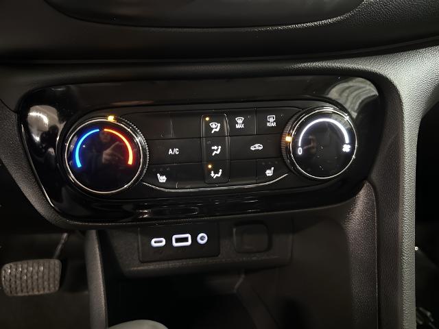 2023 Buick Encore GX Vehicle Photo in MANITOWOC, WI 54220-5838
