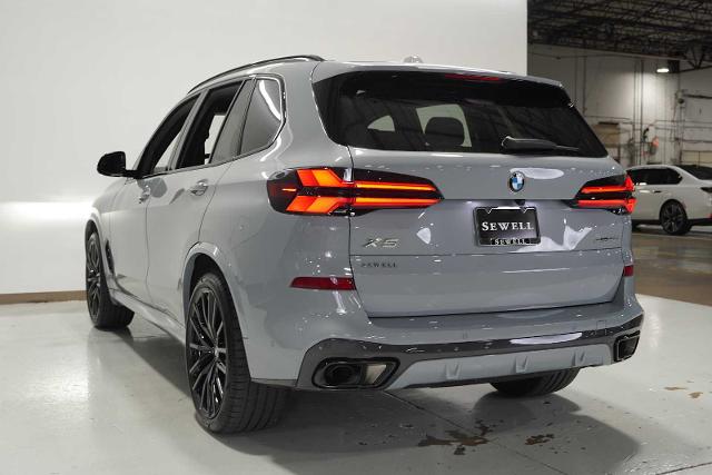 2025 BMW X5 sDrive40i Vehicle Photo in GRAPEVINE, TX 76051