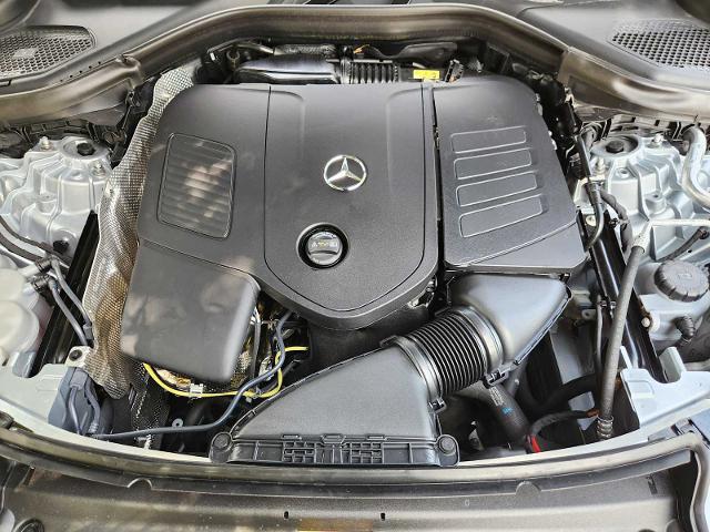 2025 Mercedes-Benz GLC Vehicle Photo in HOUSTON, TX 77079