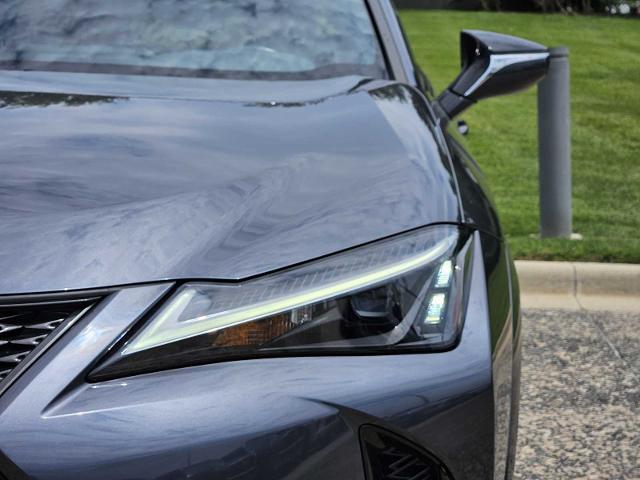 2023 Lexus UX 250h Vehicle Photo in FORT WORTH, TX 76132
