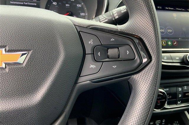 2021 Chevrolet Trailblazer Vehicle Photo in TOPEKA, KS 66609-0000