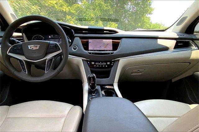 2022 Cadillac XT5 Vehicle Photo in KANSAS CITY, MO 64114-4545