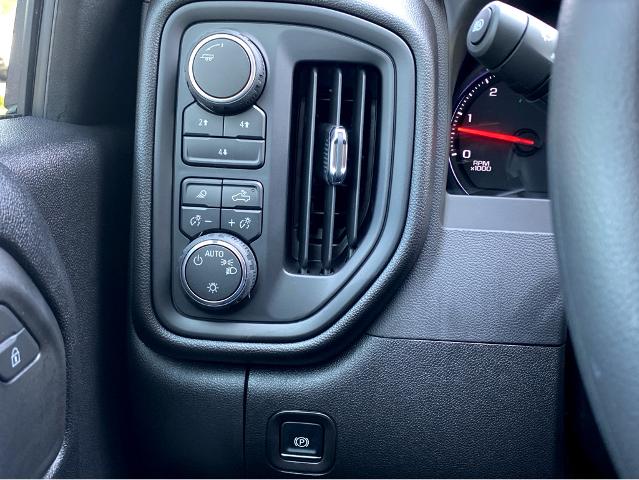 2025 Chevrolet Silverado 2500 HD Vehicle Photo in SAVANNAH, GA 31406-4513