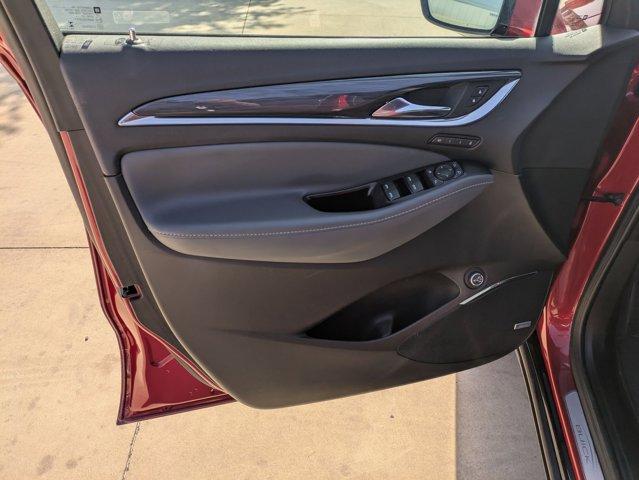 2024 Buick Enclave Vehicle Photo in SELMA, TX 78154-1459