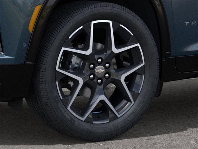 2025 Chevrolet Traverse Vehicle Photo in ENGLEWOOD, CO 80113-6708