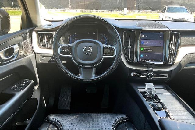 2022 Volvo XC60 Vehicle Photo in Houston, TX 77007