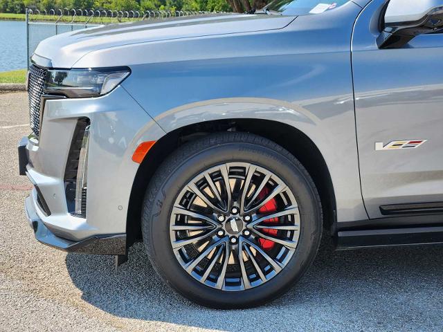 2023 Cadillac Escalade Vehicle Photo in DENTON, TX 76210-9321
