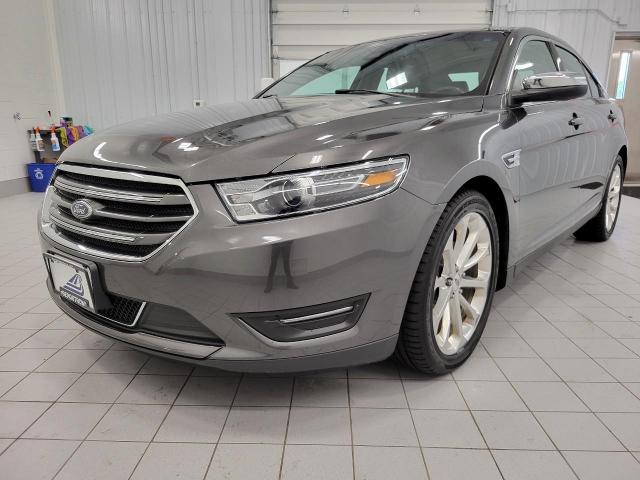 2017 Ford Taurus Vehicle Photo in GREEN BAY, WI 54303-3330
