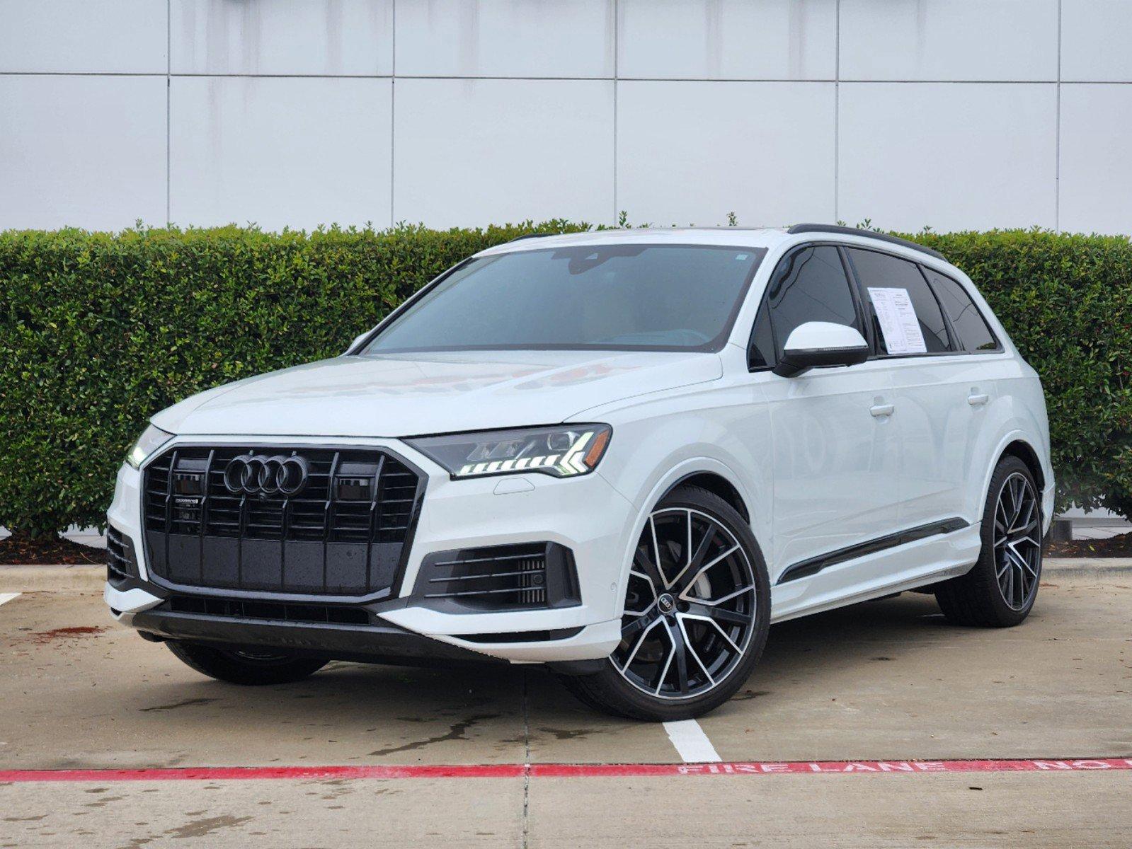 2022 Audi Q7 Vehicle Photo in MCKINNEY, TX 75070