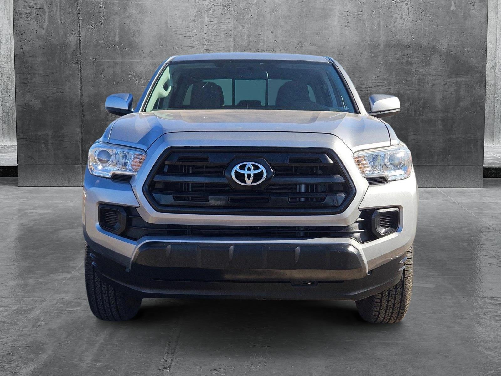 2017 Toyota Tacoma Vehicle Photo in PEORIA, AZ 85382-3715