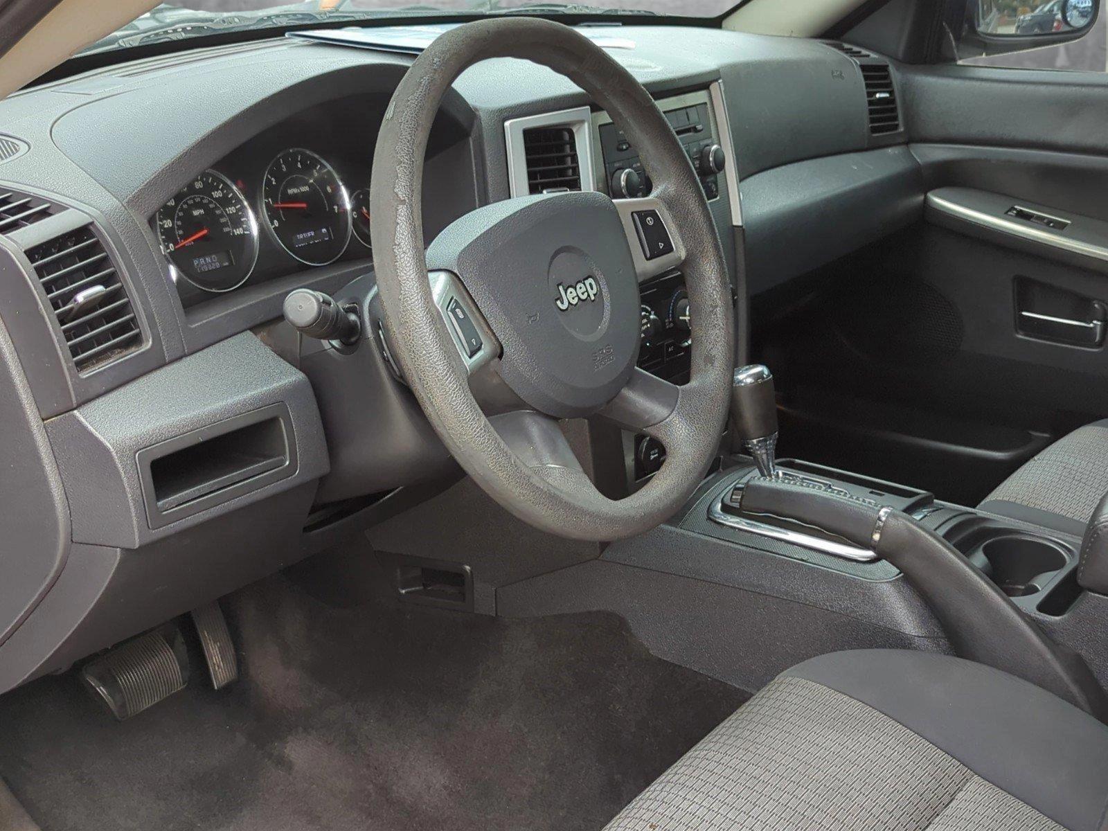 2010 Jeep Grand Cherokee Vehicle Photo in Margate, FL 33063