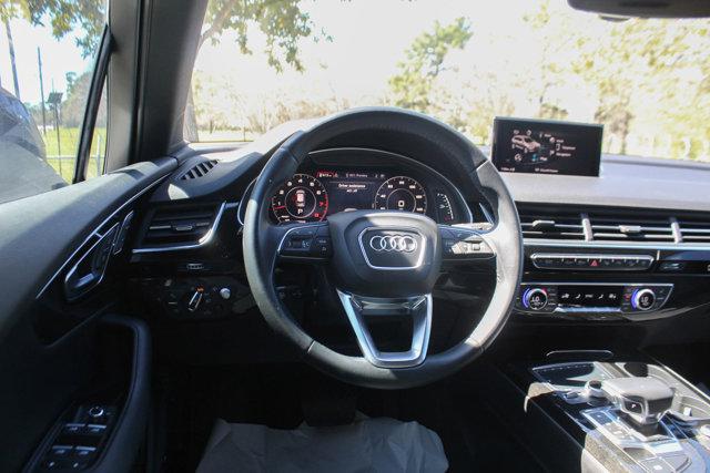 2019 Audi Q7 Vehicle Photo in HOUSTON, TX 77090