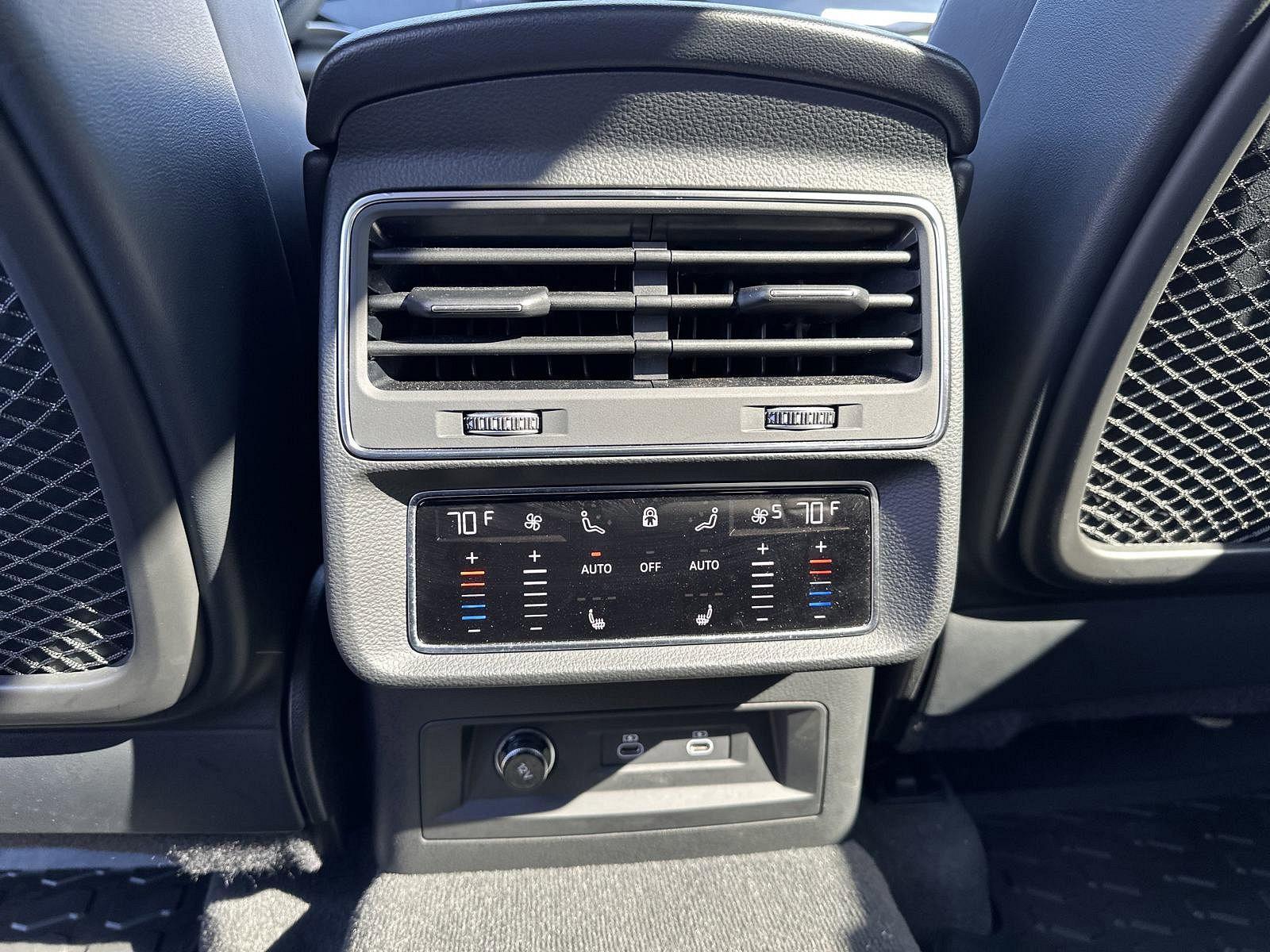 2024 Audi Q7 Vehicle Photo in Lancaster, PA 17601