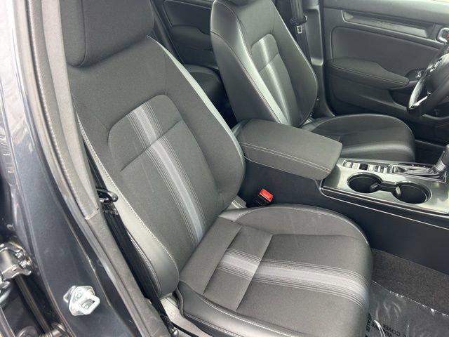 2024 Honda Civic Sedan Vehicle Photo in MEDINA, OH 44256-9631