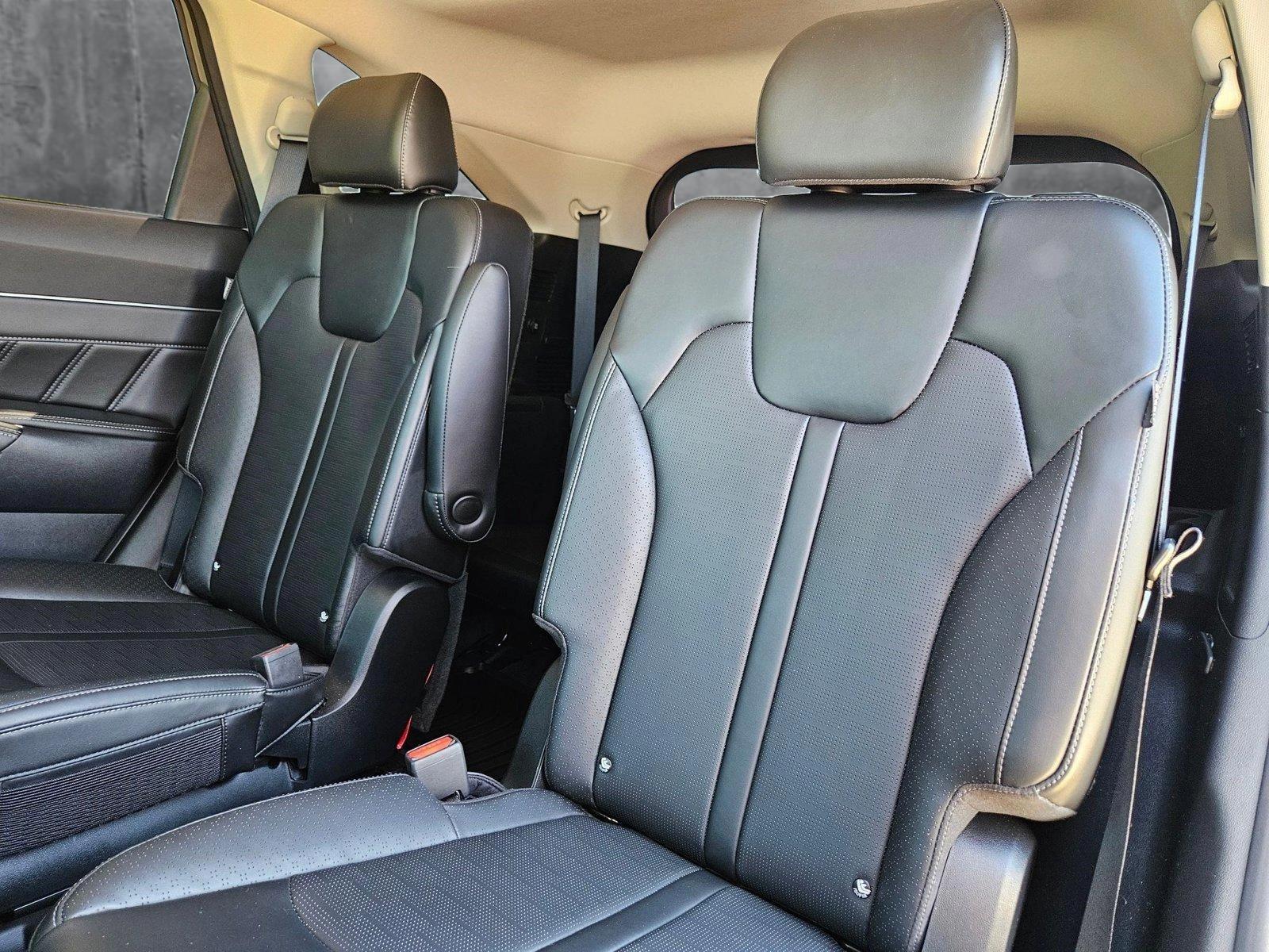 2024 Kia Sorento Vehicle Photo in WACO, TX 76710-2592