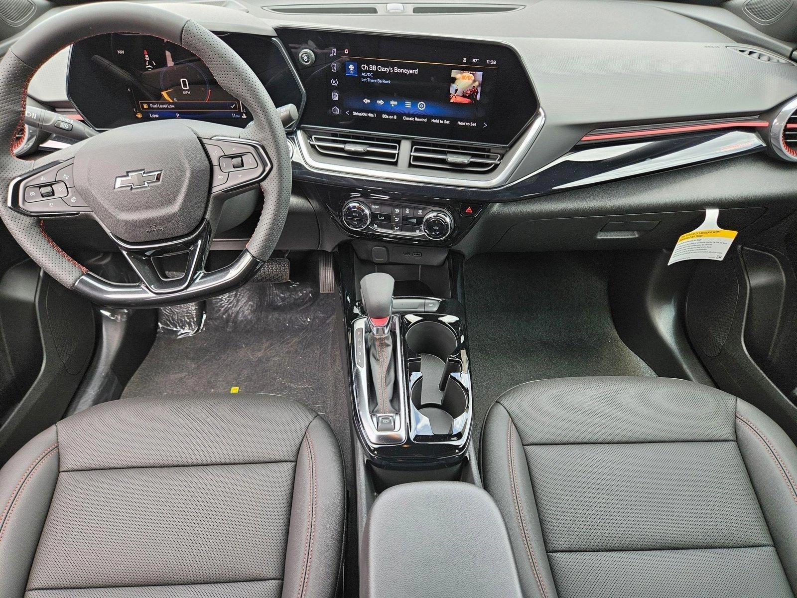 2025 Chevrolet Trax Vehicle Photo in PEORIA, AZ 85382-3715