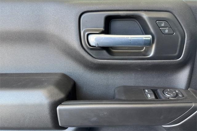 2025 GMC Sierra 1500 Vehicle Photo in ELK GROVE, CA 95757-8703