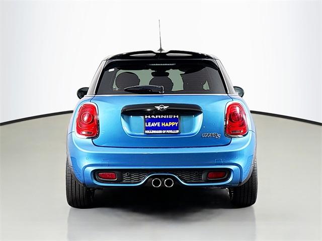 2015 MINI Cooper S Hardtop 4 Door Vehicle Photo in Puyallup, WA 98371