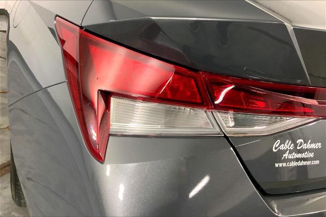 2024 Hyundai ELANTRA Vehicle Photo in Lees Summit, MO 64086