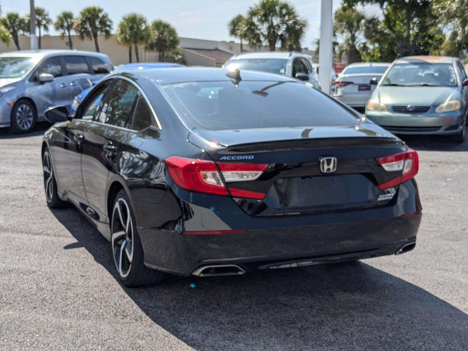 2022 Honda Accord Sedan Vehicle Photo in Miami, FL 33015