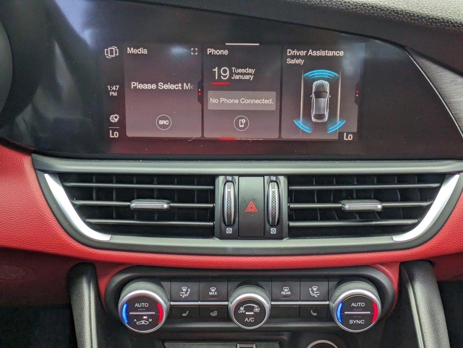 2020 Alfa Romeo Giulia Vehicle Photo in GREENACRES, FL 33463-3207