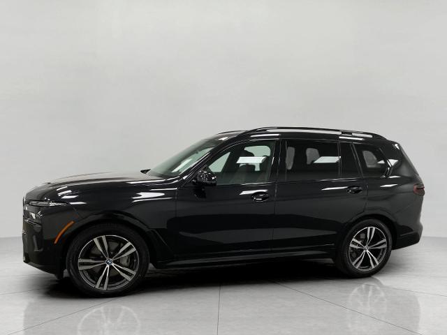 2025 BMW X7 xDrive40i Vehicle Photo in Appleton, WI 54913