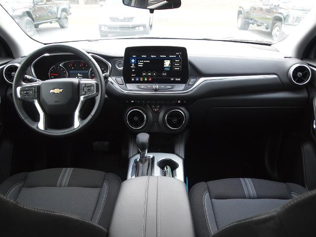 2025 Chevrolet Blazer Vehicle Photo in MADISON, IN 47250-1611