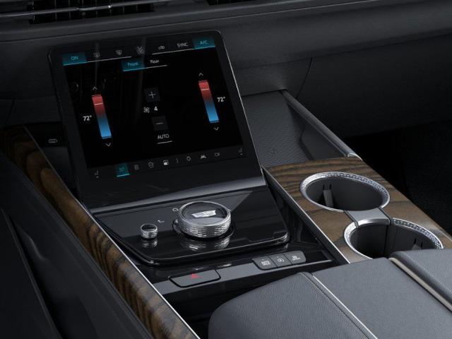 2025 Cadillac Escalade ESV Vehicle Photo in BETHLEHEM, PA 18017-9401