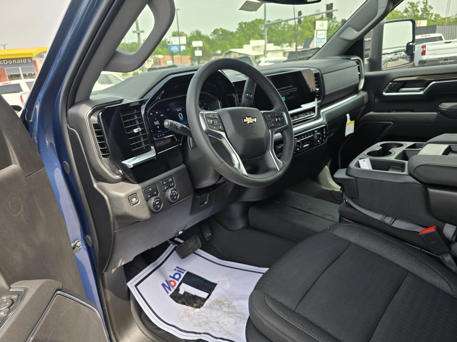 2025 Chevrolet Silverado 2500 HD Vehicle Photo in Rolla, MO 65401