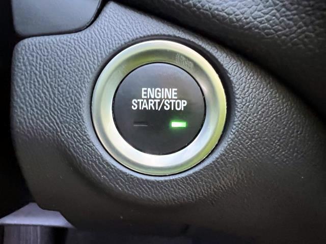 2022 Chevrolet Equinox Vehicle Photo in Roslyn, NY 11576