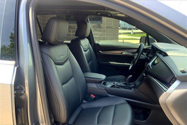 2021 Cadillac XT6 Vehicle Photo in KANSAS CITY, MO 64114-4545