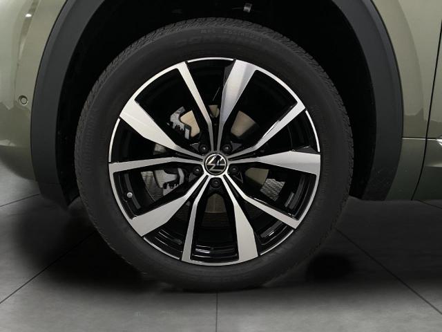 2025 Volkswagen Atlas Vehicle Photo in Appleton, WI 54913