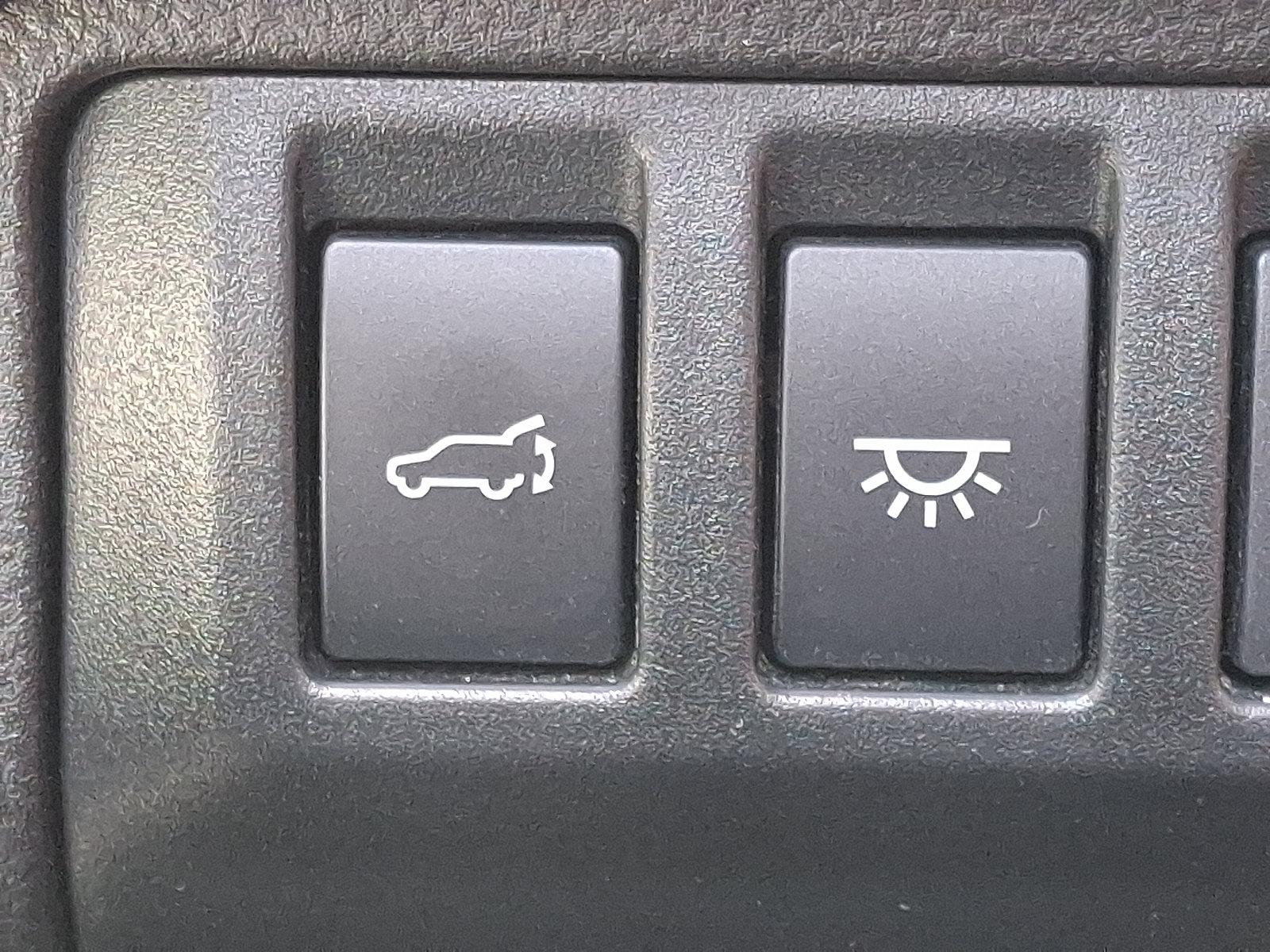 2024 Subaru Ascent Vehicle Photo in BETHLEHEM, PA 18017-9401