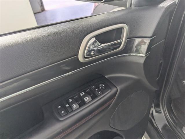 2017 Jeep Grand Cherokee Vehicle Photo in ENGLEWOOD, CO 80113-6708