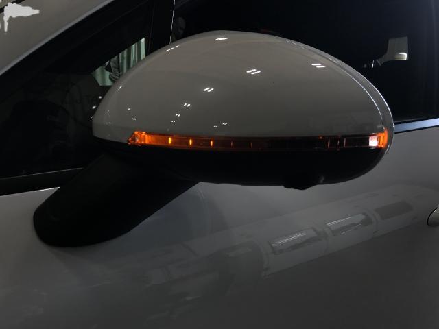 2019 Porsche Macan Vehicle Photo in GREEN BAY, WI 54303-3330