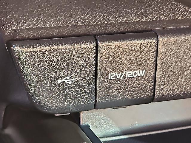 2021 Toyota Camry Vehicle Photo in TREVOSE, PA 19053-4984