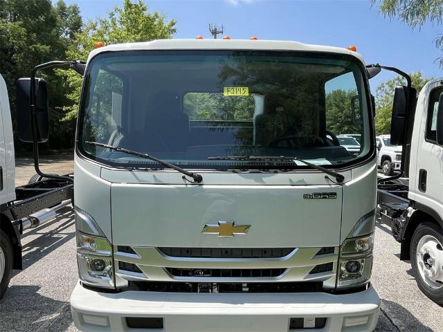 2025 Chevrolet Low Cab Forward 4500 Vehicle Photo in ALCOA, TN 37701-3235