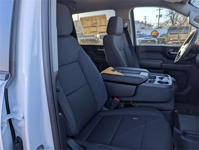2025 Chevrolet Silverado 3500 HD CC Vehicle Photo in ENGLEWOOD, CO 80113-6708