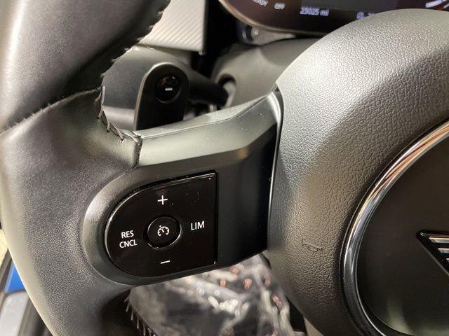 2024 MINI Hardtop 4 Door Vehicle Photo in PHOENIX, AZ 85014-3381
