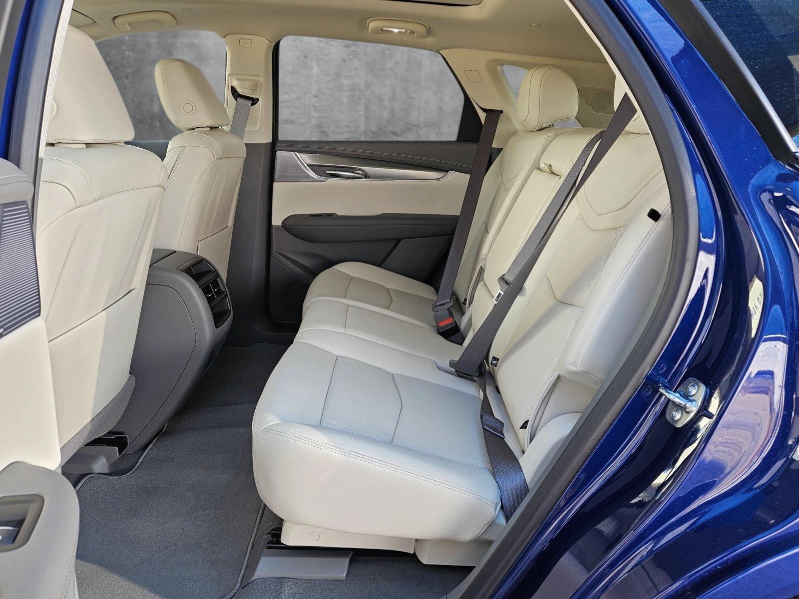 2025 Cadillac XT5 Vehicle Photo in AMARILLO, TX 79106-1809