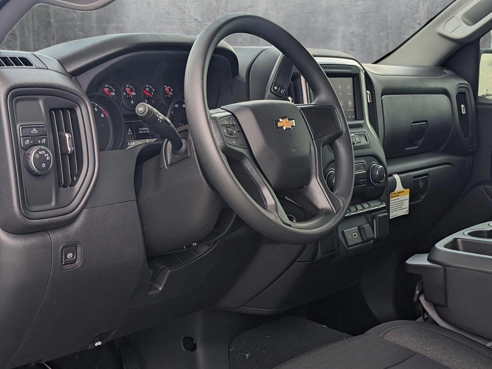 2024 Chevrolet Silverado 1500 Vehicle Photo in MIAMI, FL 33172-3015
