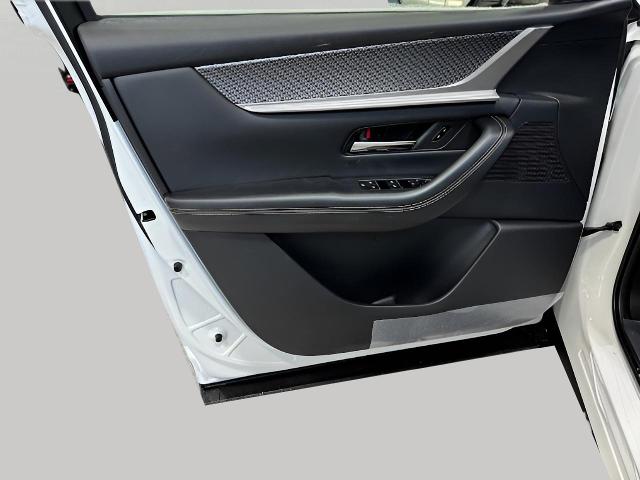 2025 Mazda CX-70 Vehicle Photo in Green Bay, WI 54304
