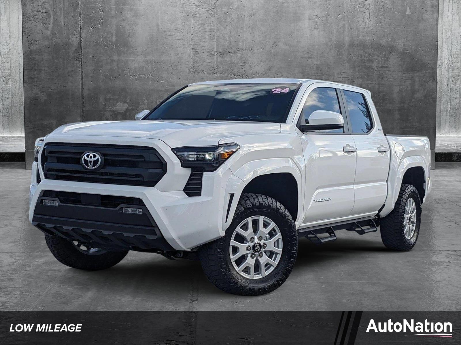 2024 Toyota Tacoma 4WD Vehicle Photo in MIAMI, FL 33172-3015