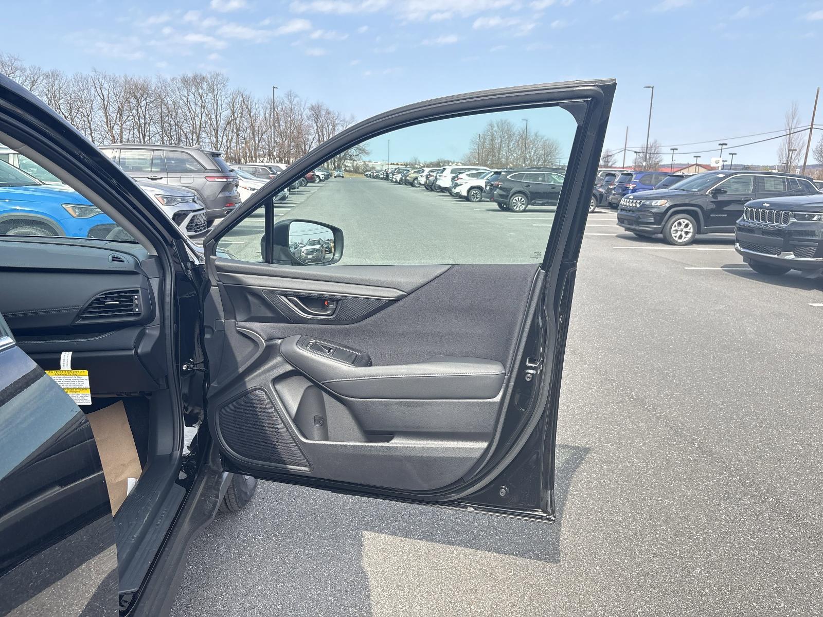 2025 Subaru Outback Vehicle Photo in Mechanicsburg, PA 17050