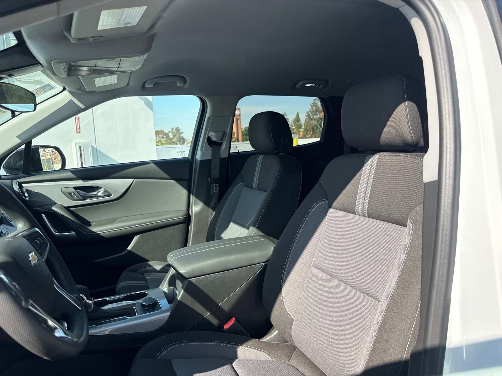 2025 Chevrolet Blazer Vehicle Photo in LOS ANGELES, CA 90007-3794