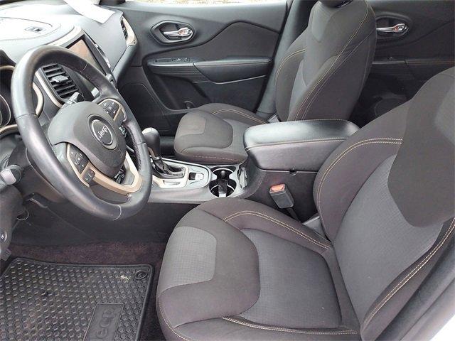 2017 Jeep Cherokee Vehicle Photo in MILFORD, OH 45150-1684