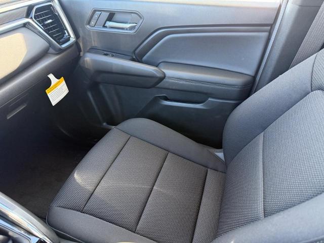 2025 GMC Canyon Vehicle Photo in COLUMBIA, MO 65203-3903